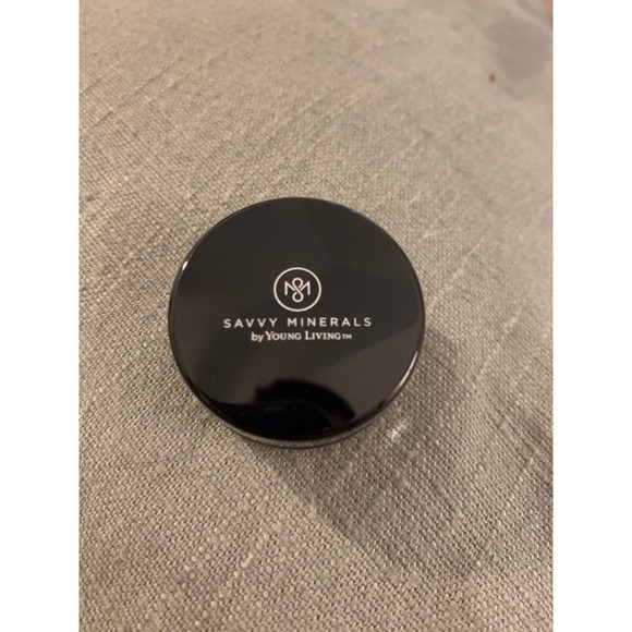 Young Living Eyeshadow - Picture 4 of 6